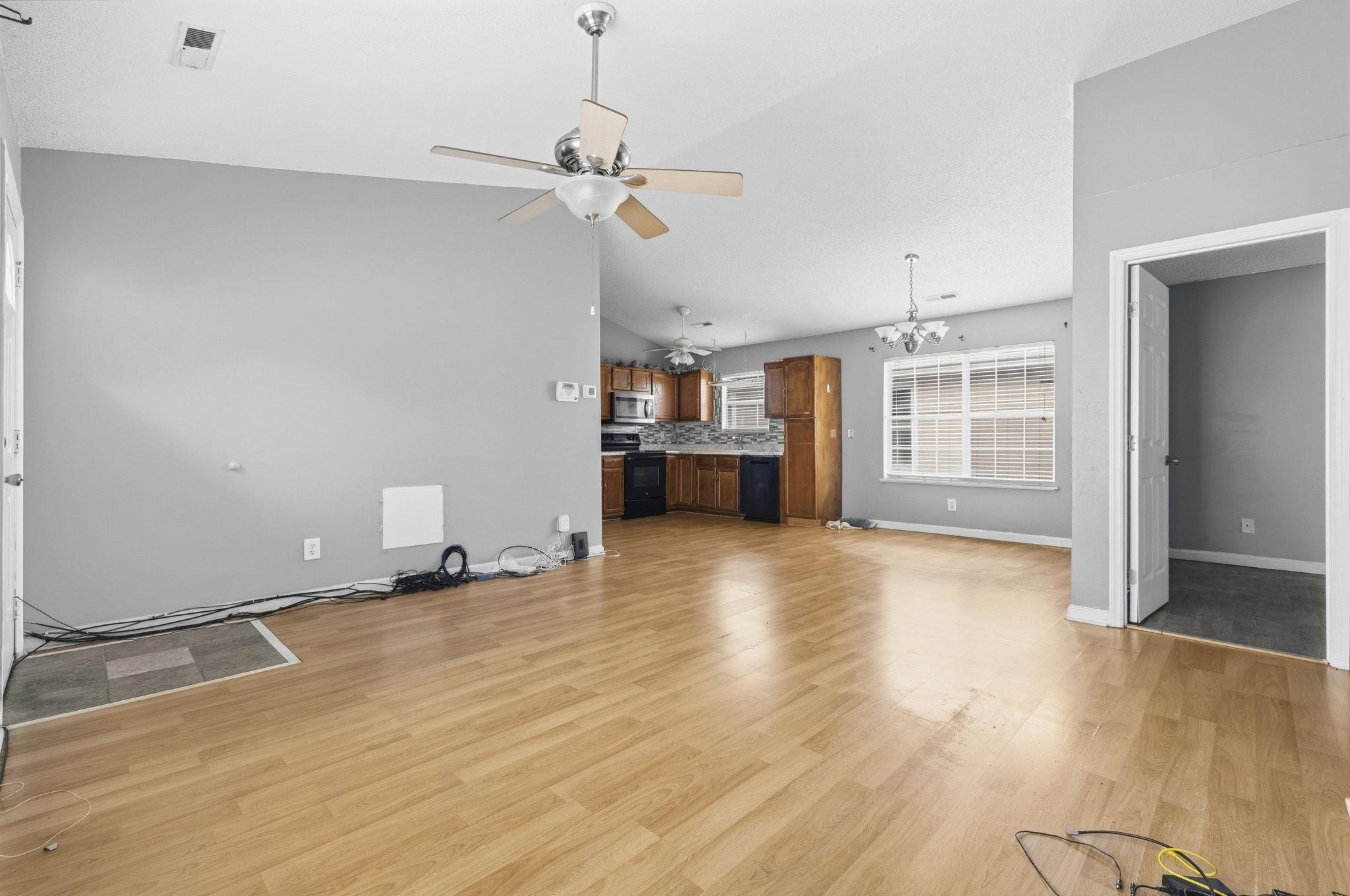 417 Chesterfield Ct.
