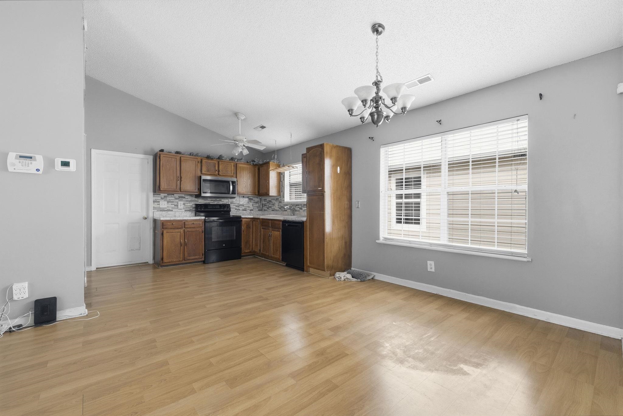 417 Chesterfield Ct.