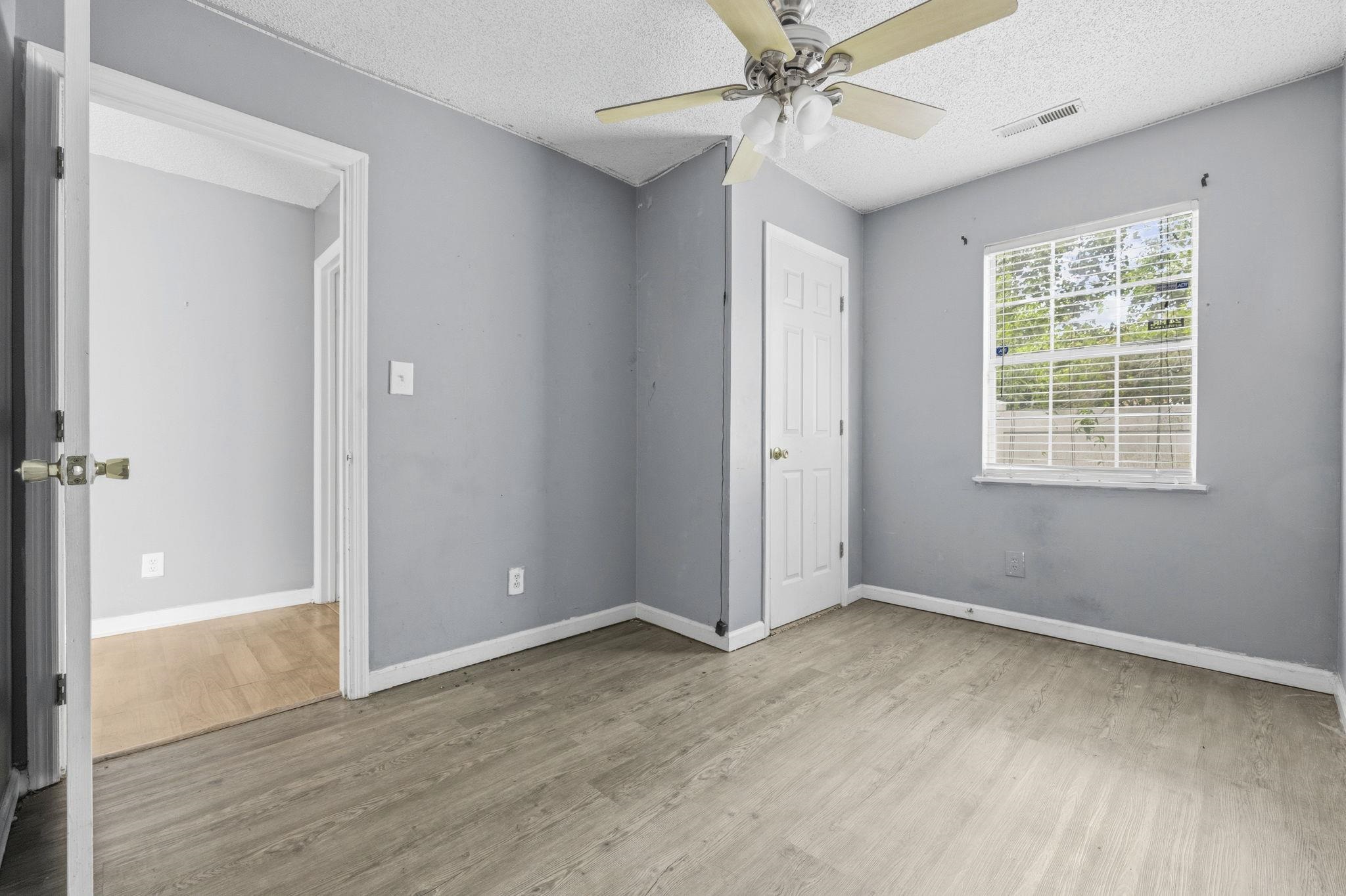 417 Chesterfield Ct.