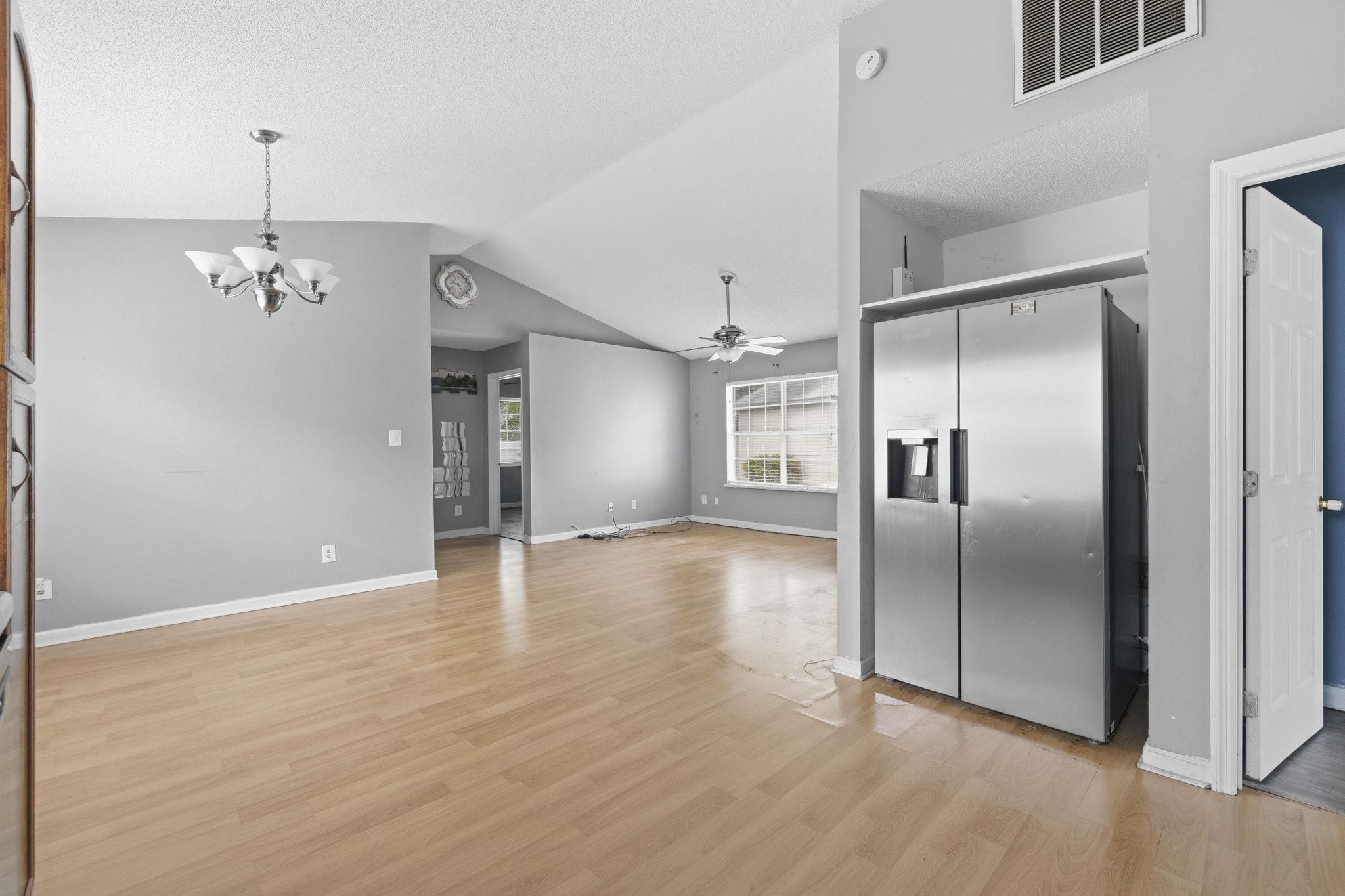 417 Chesterfield Ct.