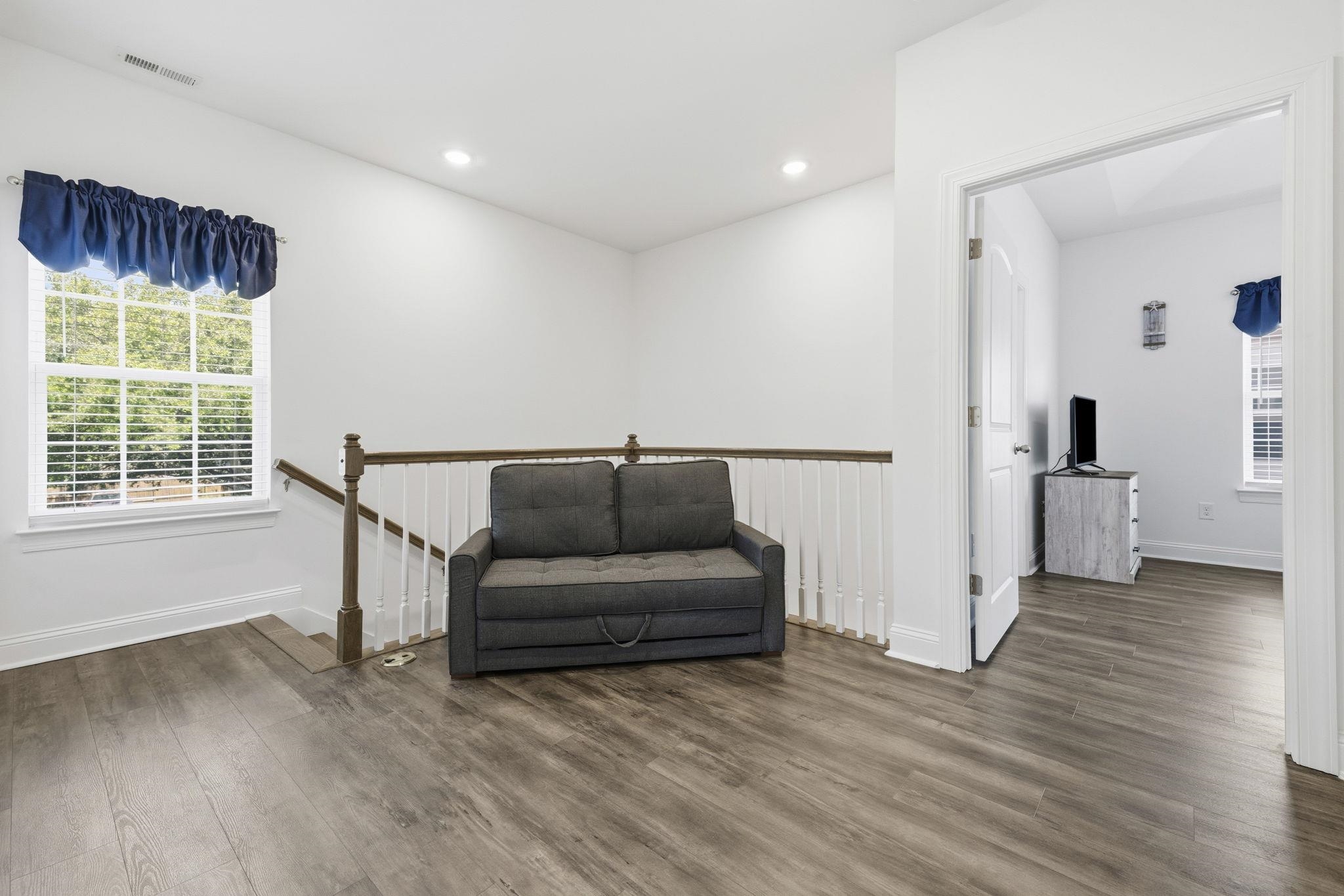412 N Oak St.