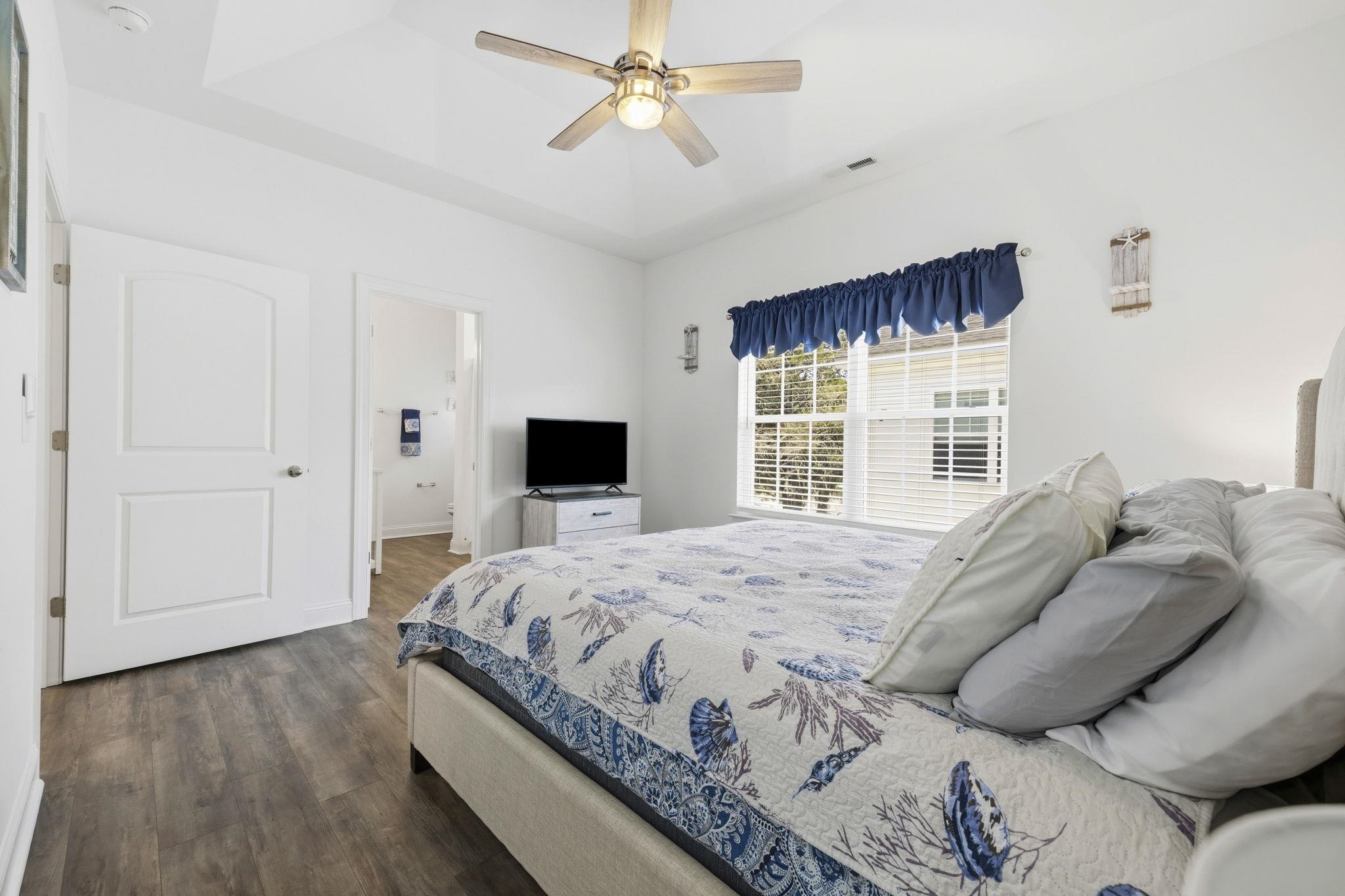 412 N Oak St.