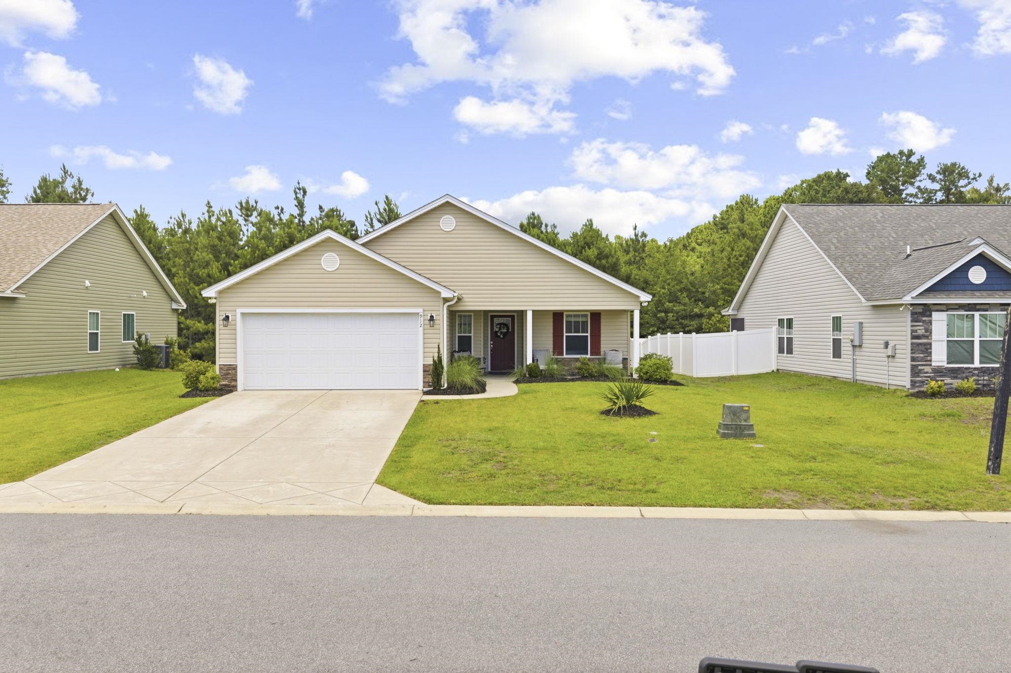 912 Cygnet Dr.