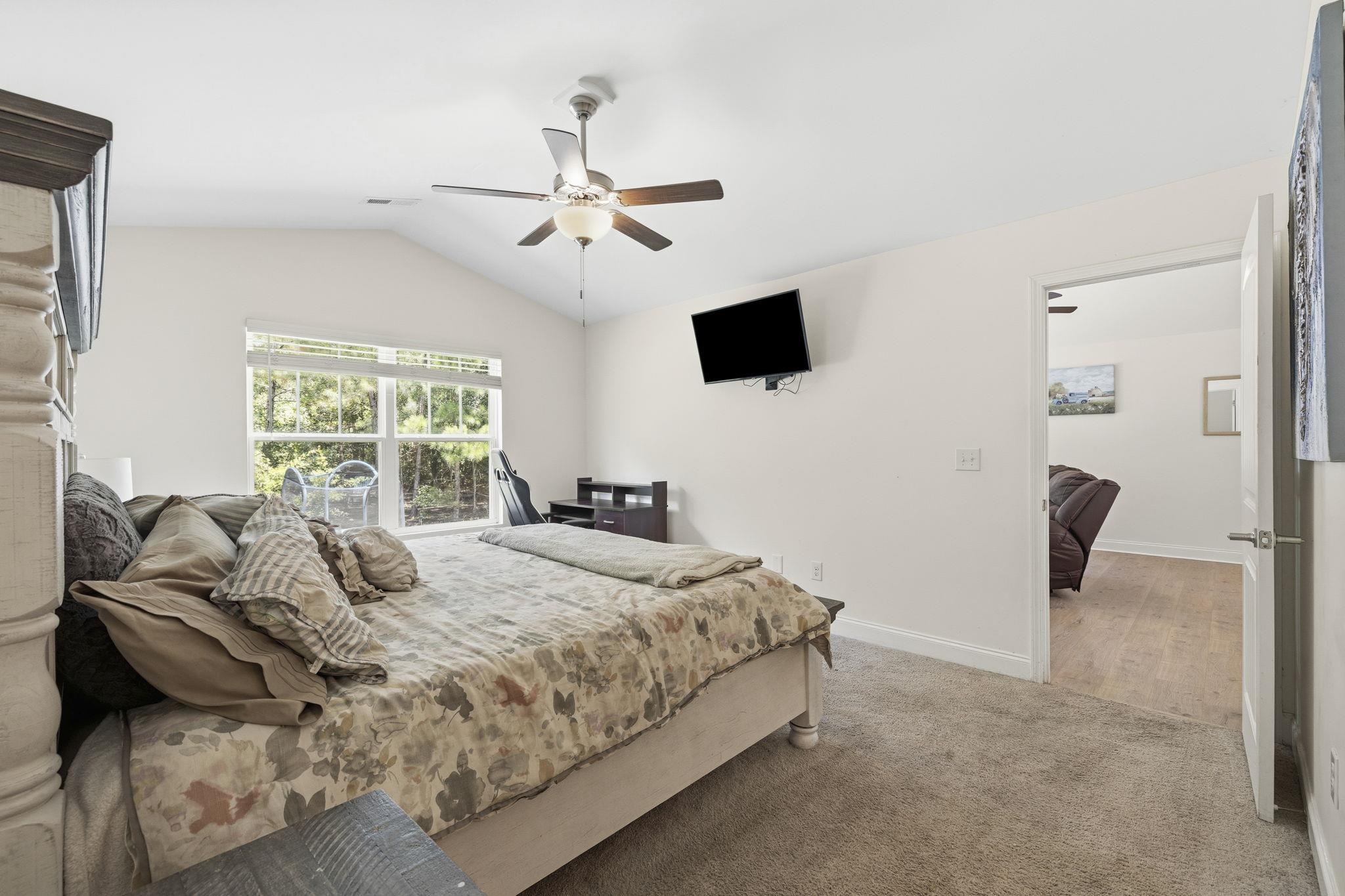 912 Cygnet Dr.