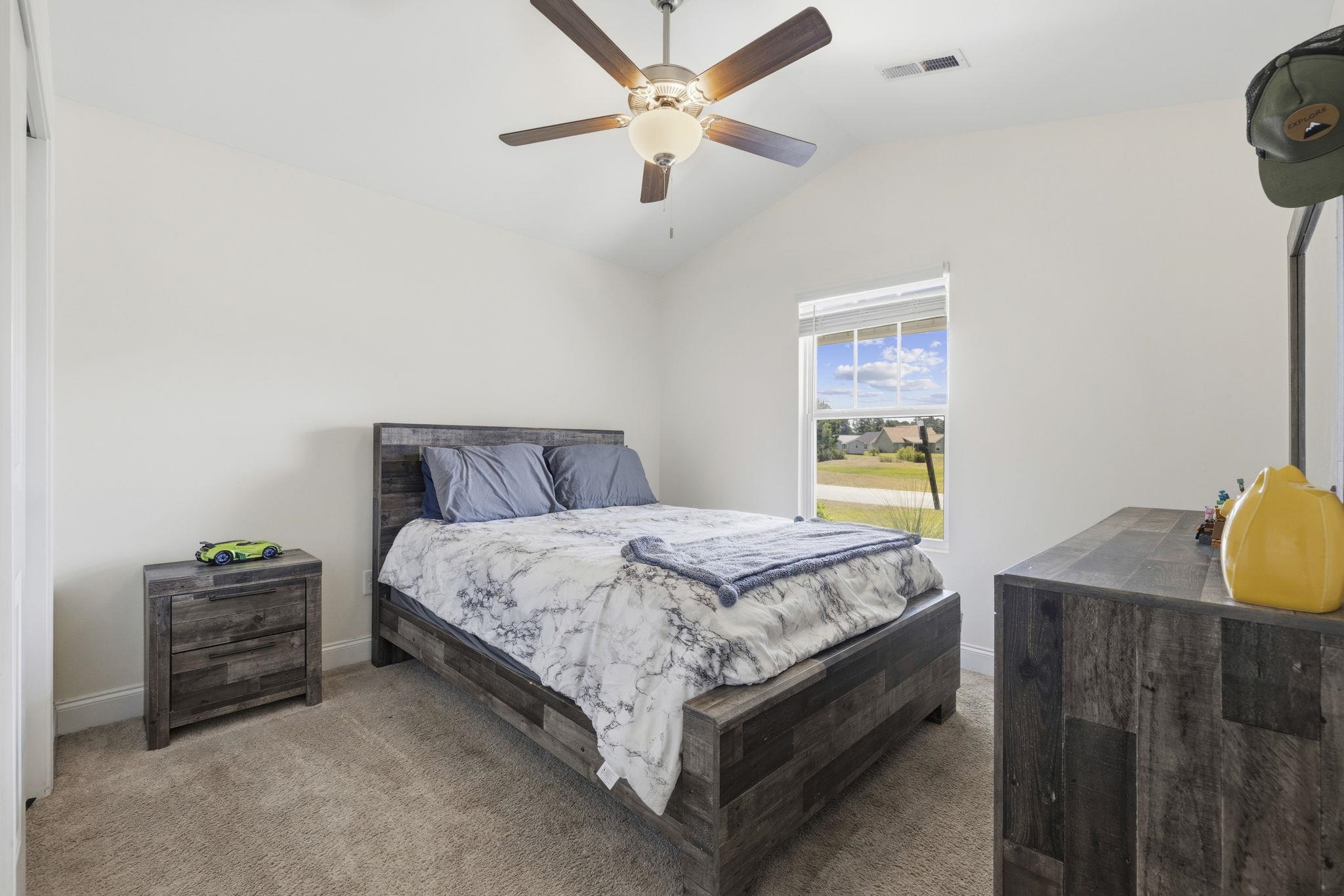 912 Cygnet Dr.