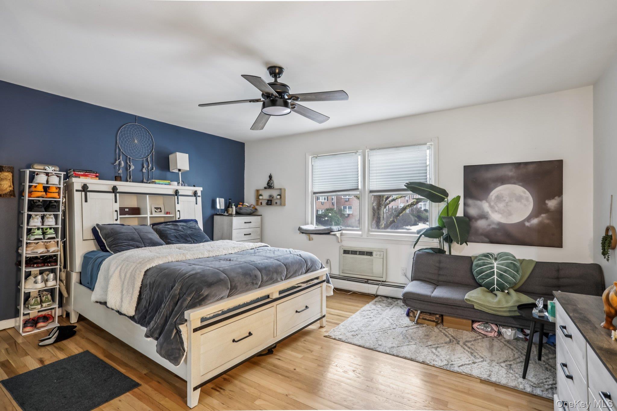 9 Oxford Court Unit: 7908