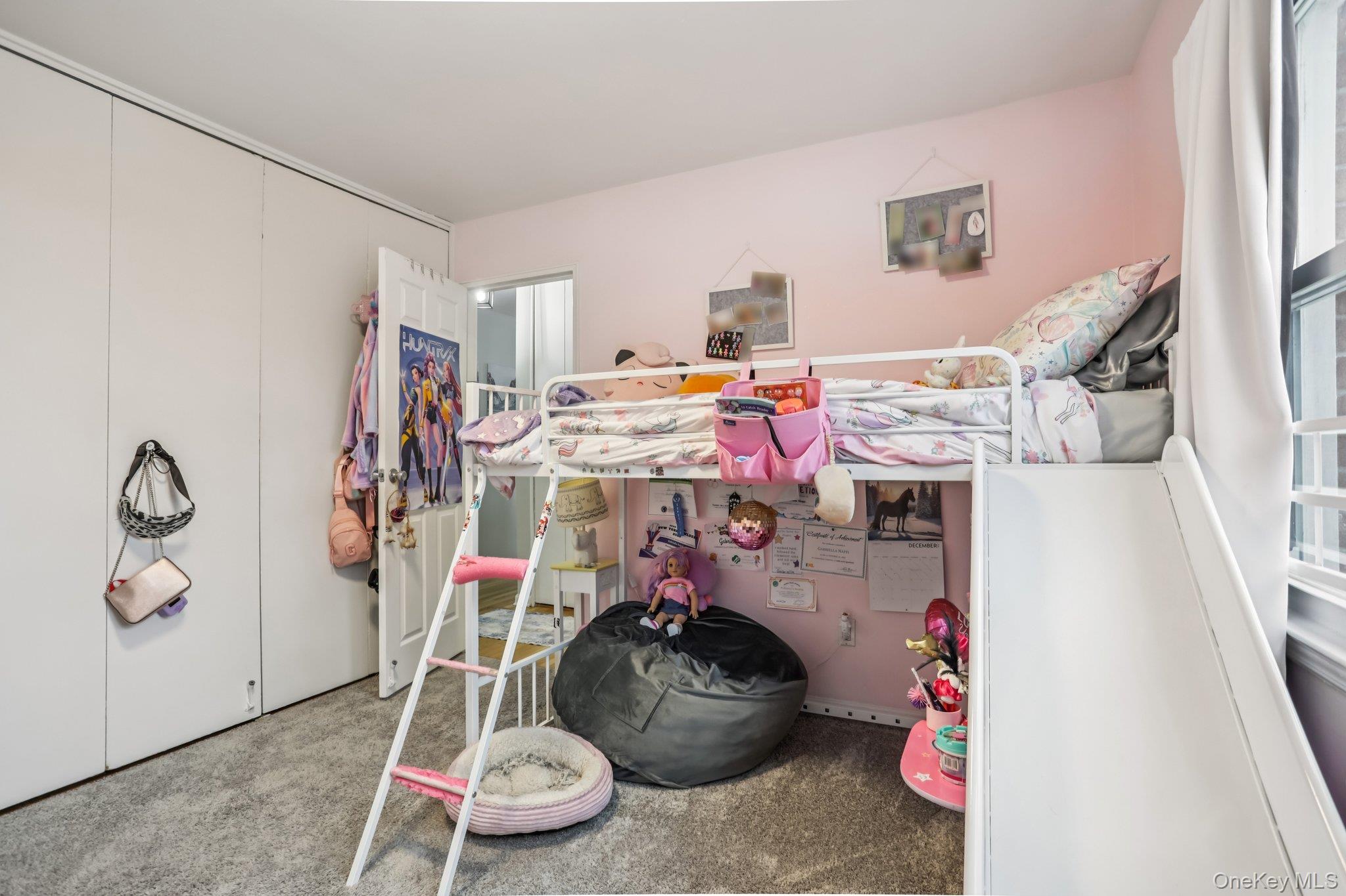 9 Oxford Court Unit: 7908