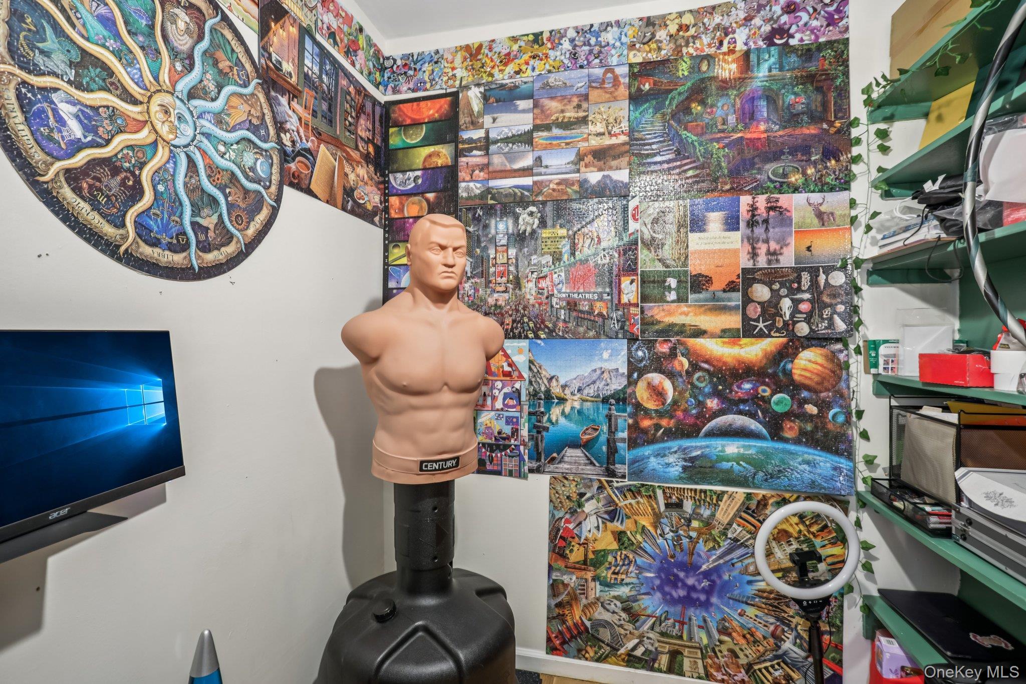 9 Oxford Court Unit: 7908