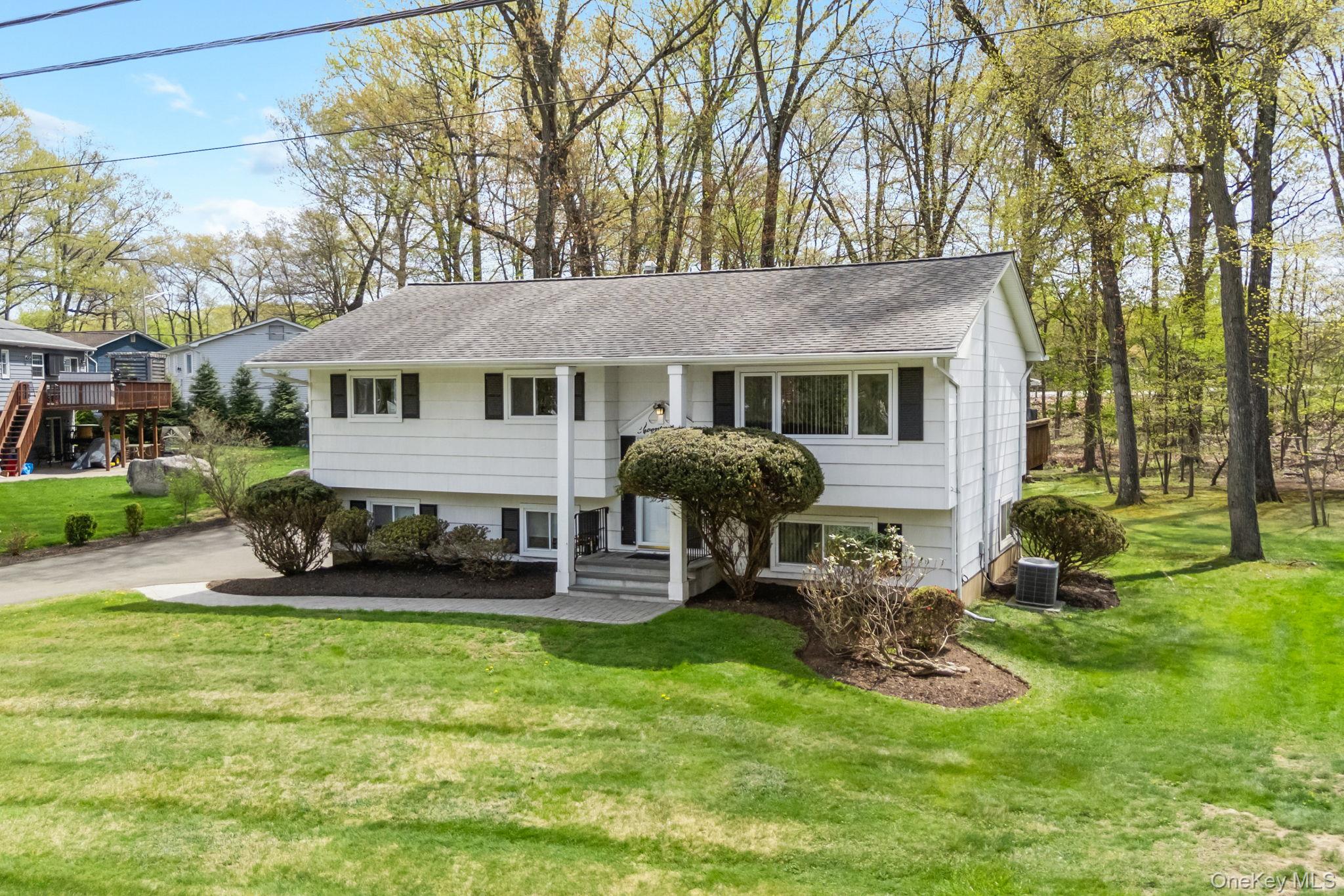 26 Spruce Lane