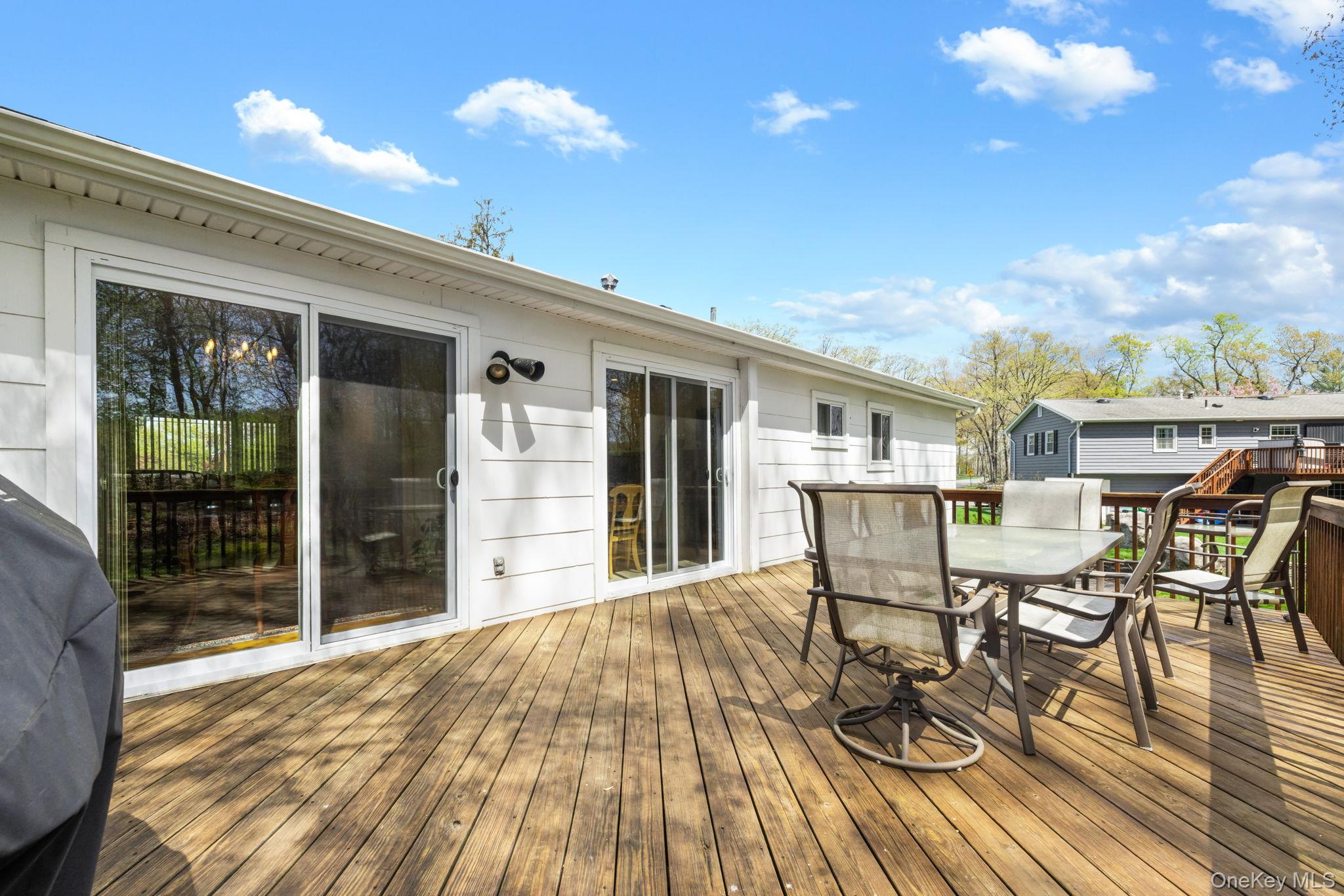 26 Spruce Lane