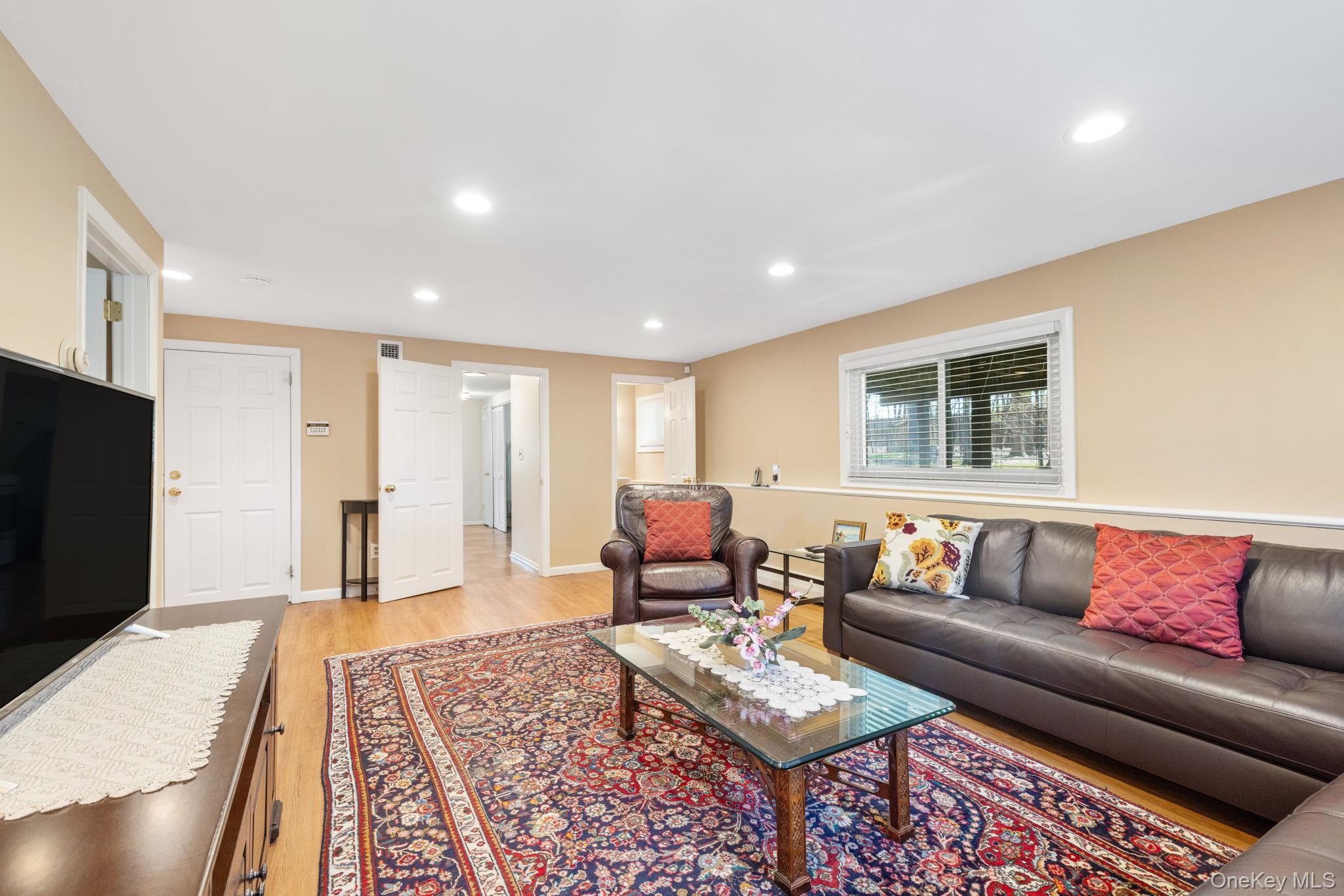 26 Spruce Lane