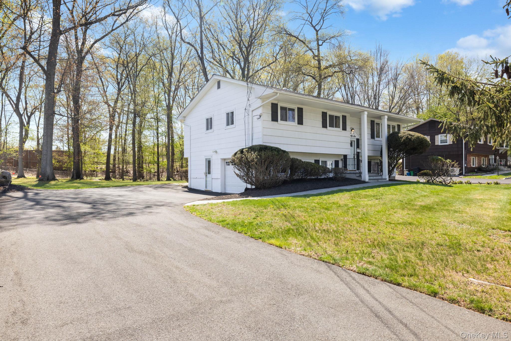 26 Spruce Lane