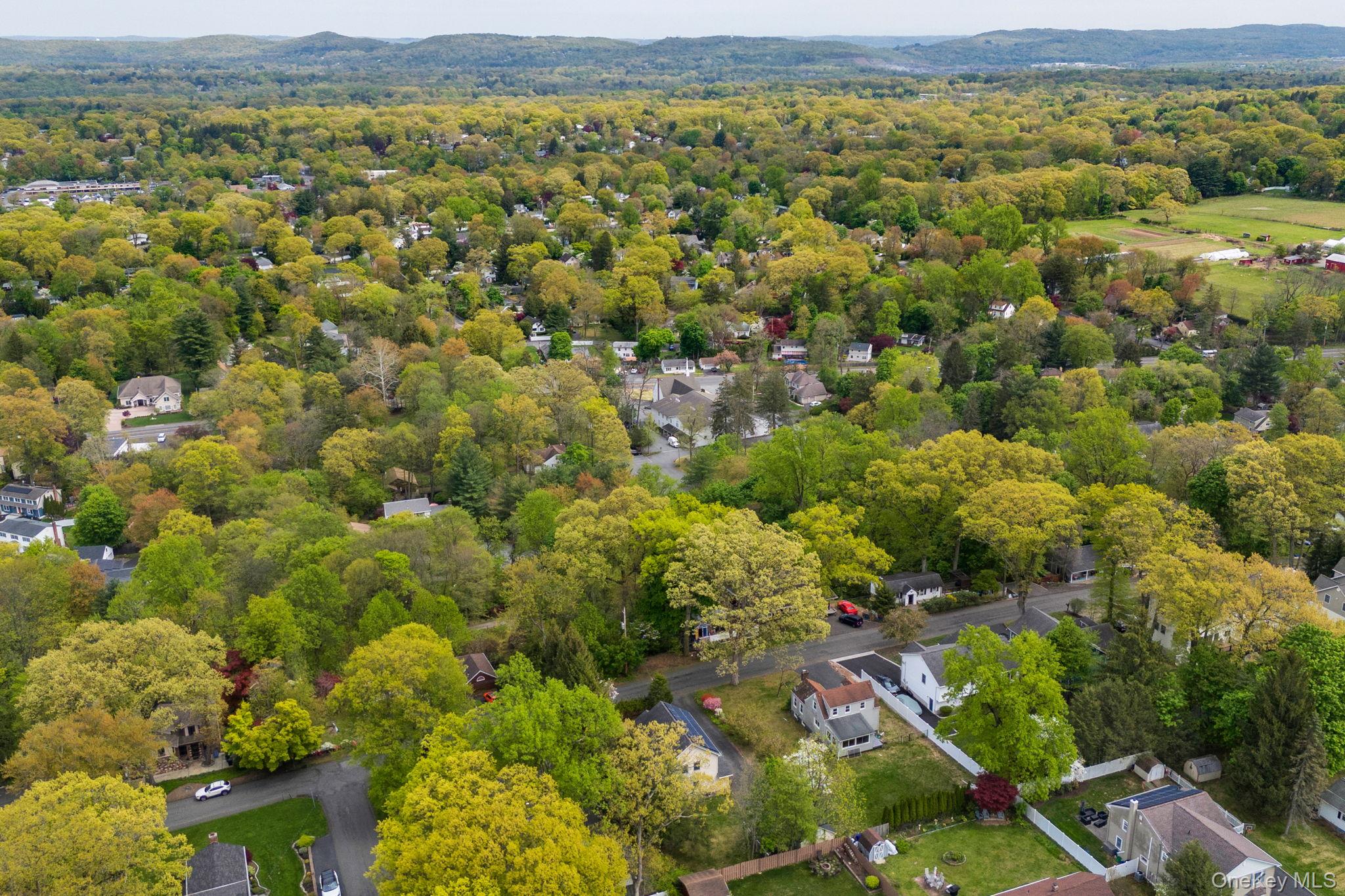 39 Lindbergh Lane