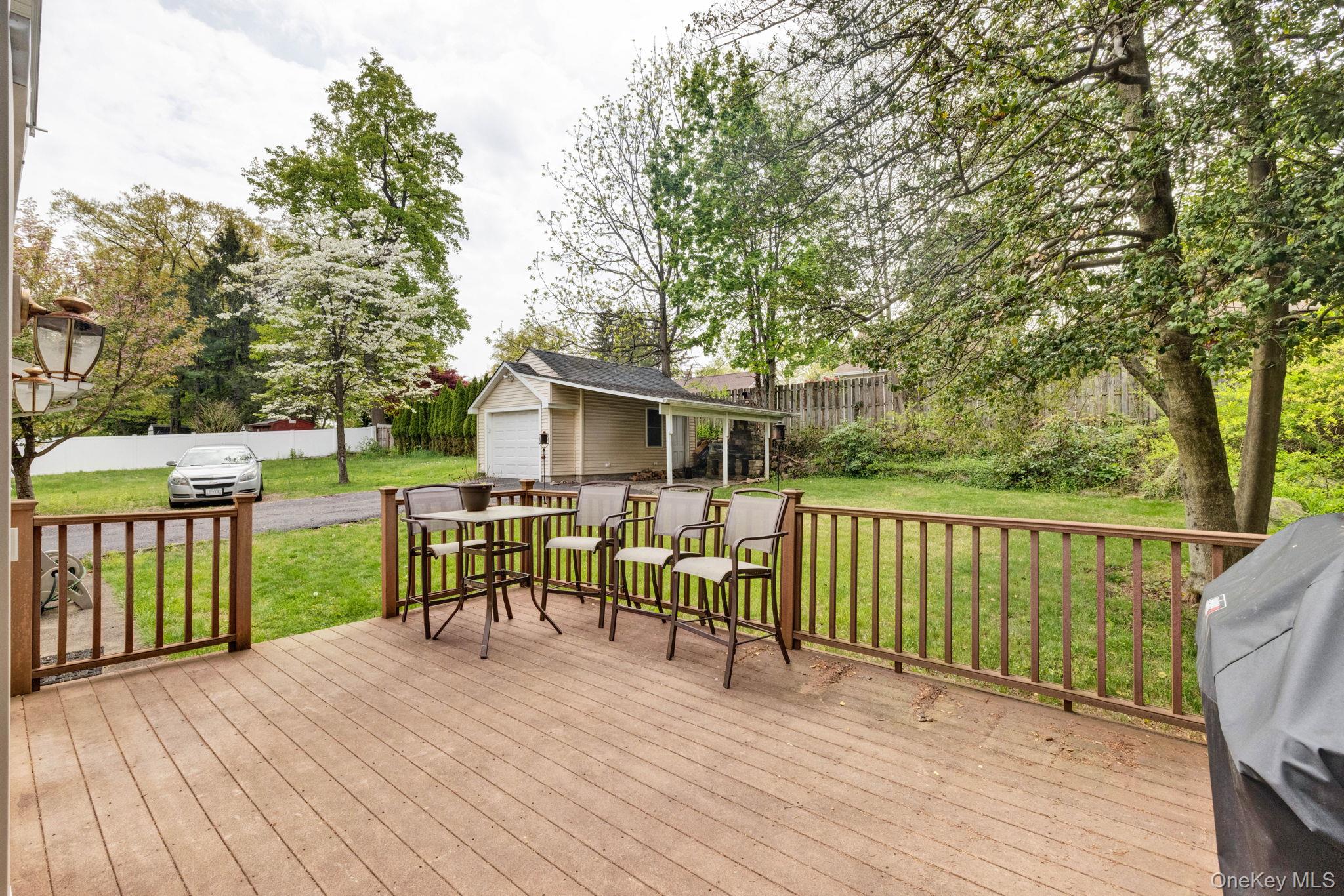 39 Lindbergh Lane
