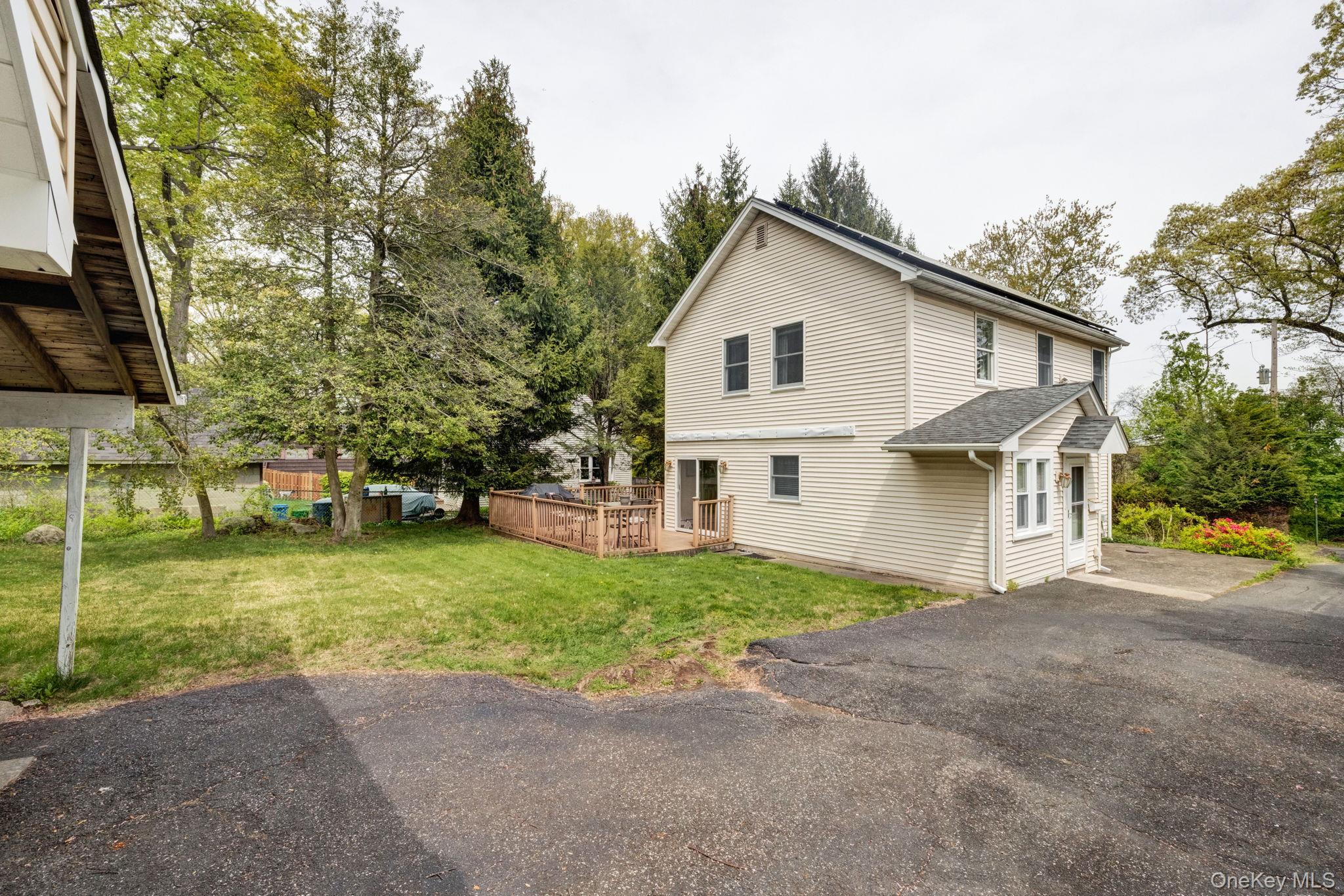 39 Lindbergh Lane