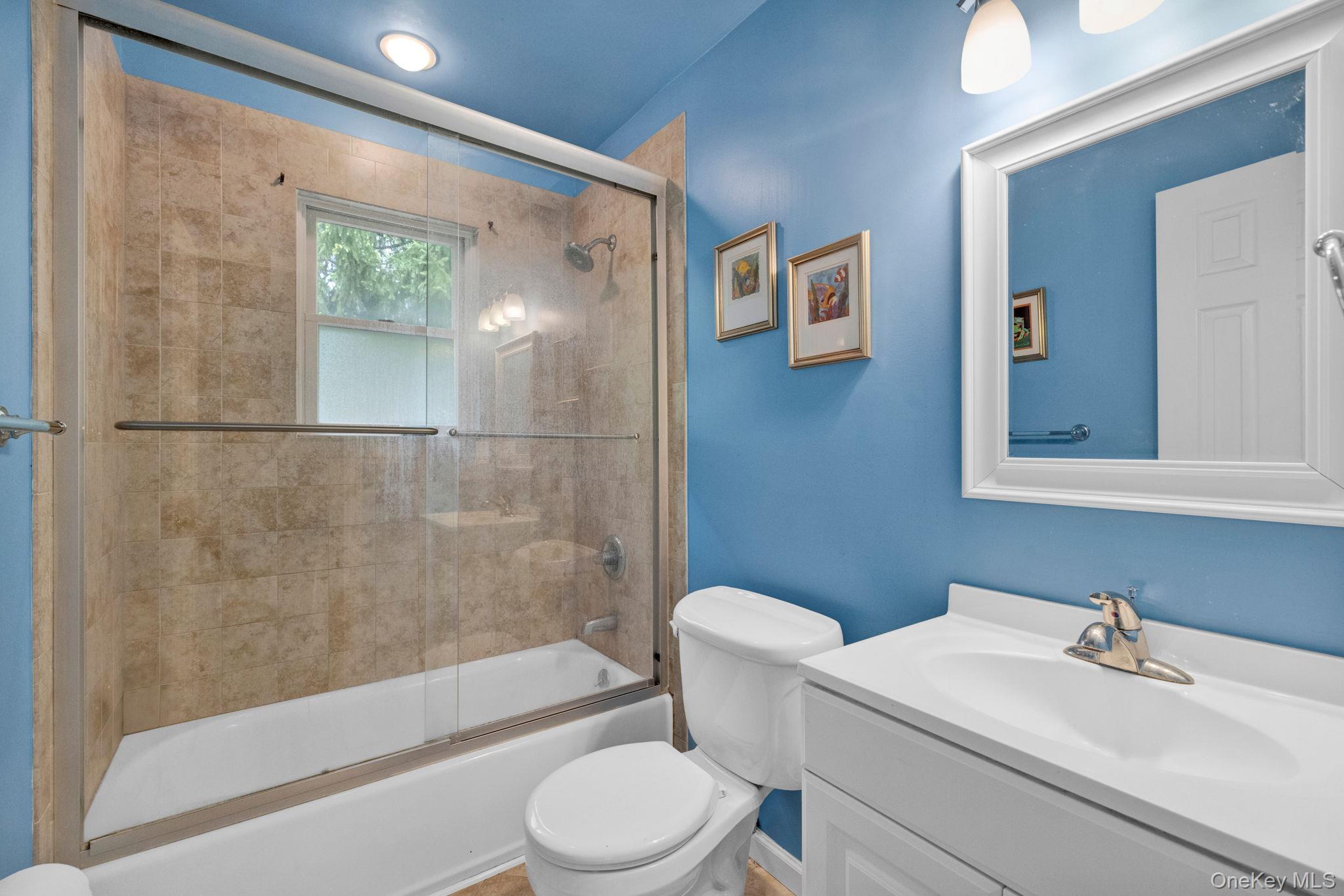 39 Lindbergh Lane