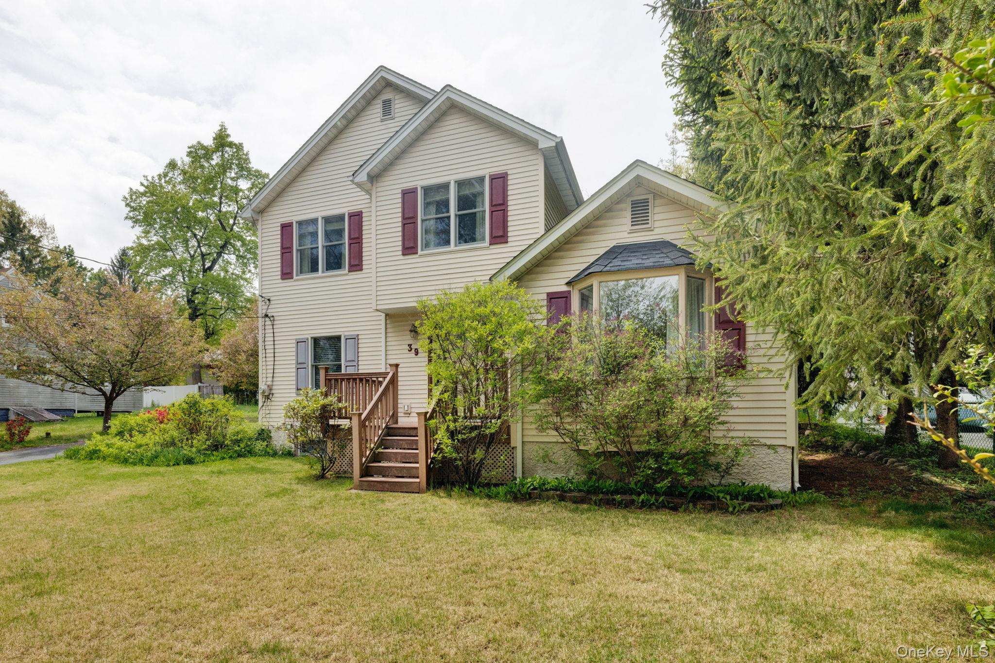 39 Lindbergh Lane