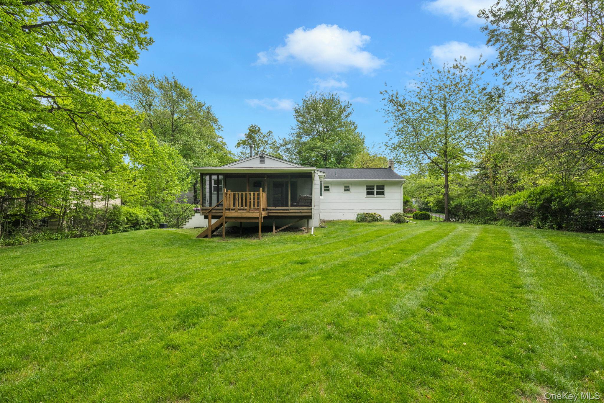16 Oak Road