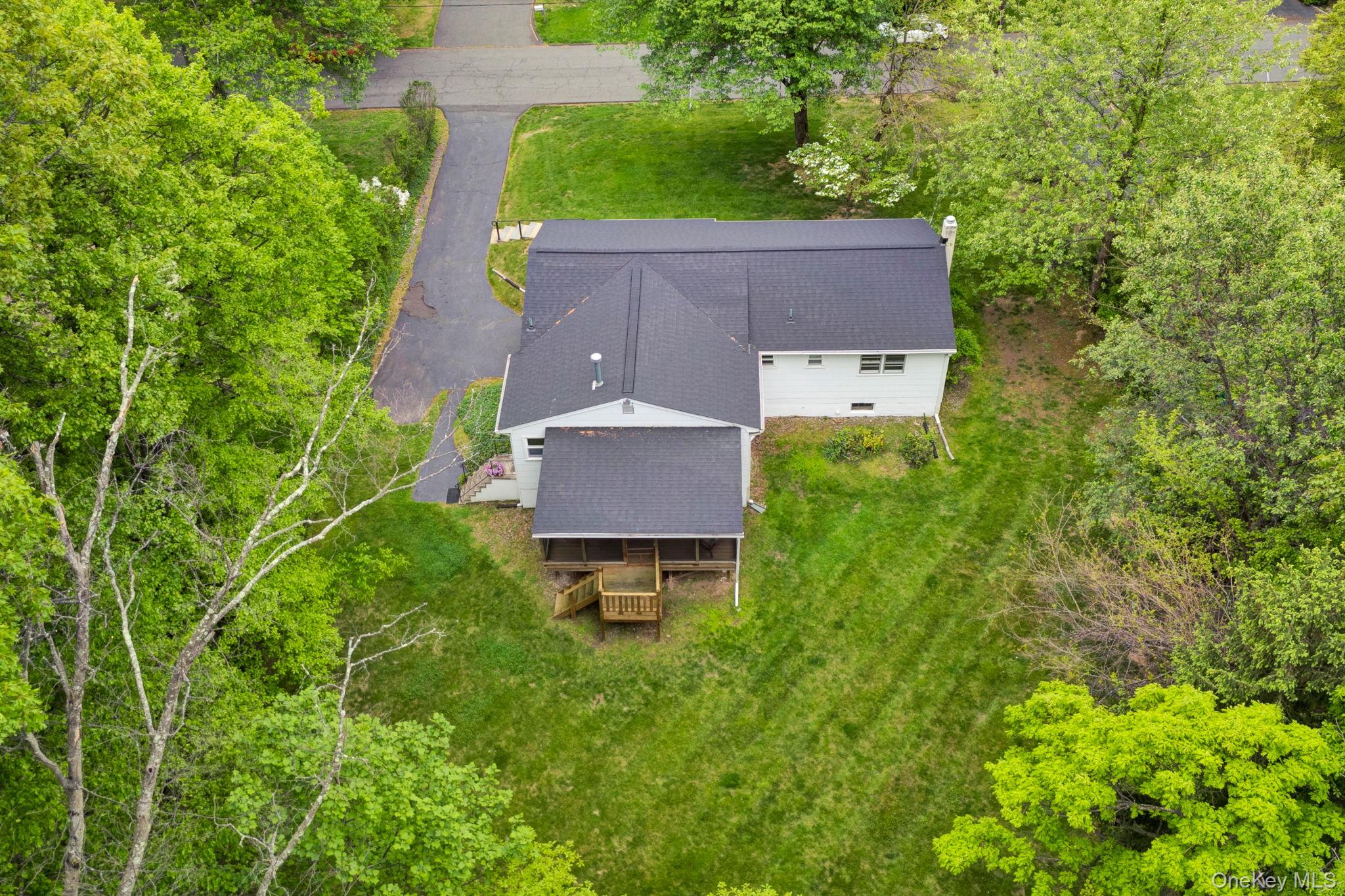 16 Oak Road