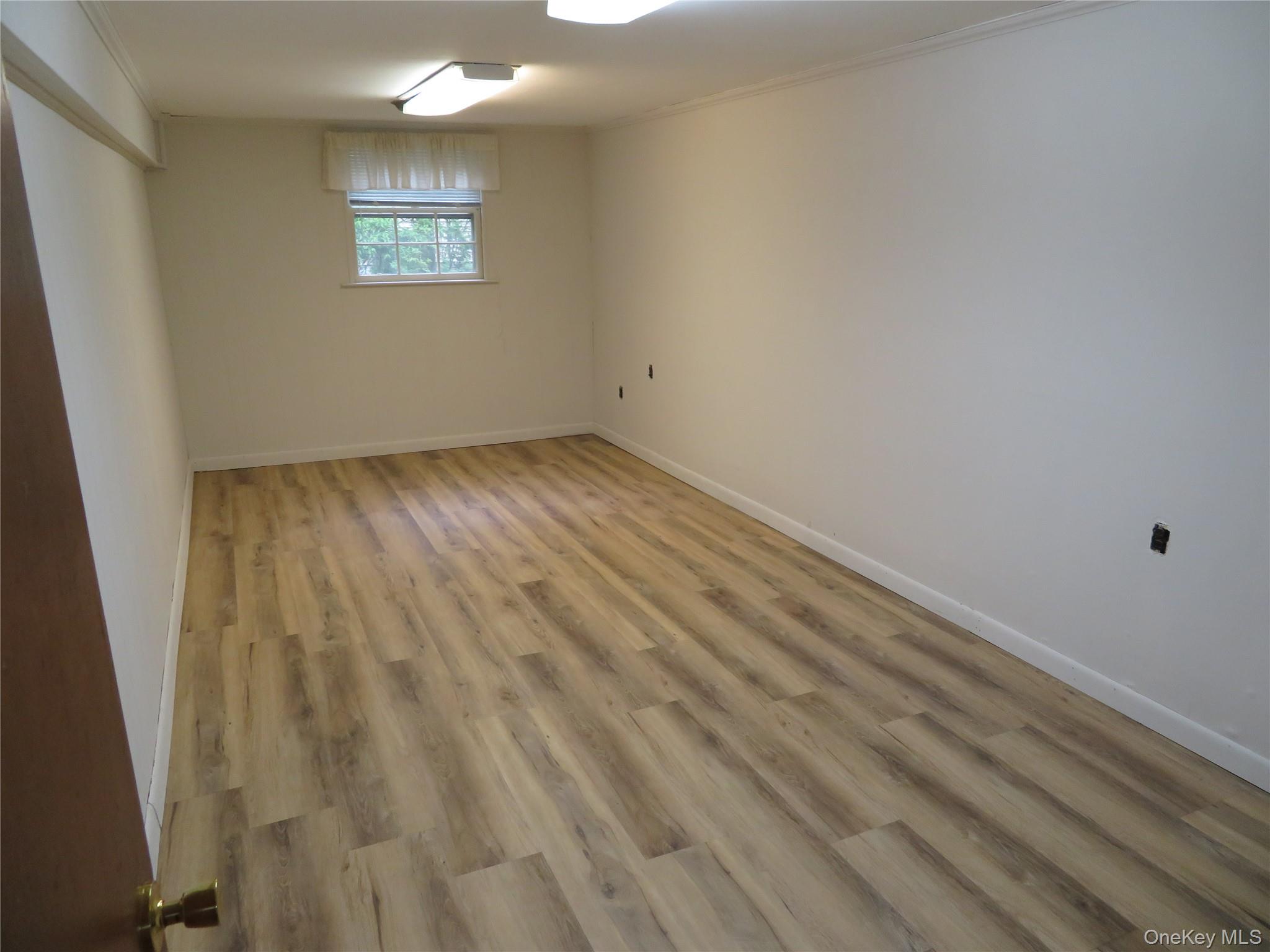16 Oak Road