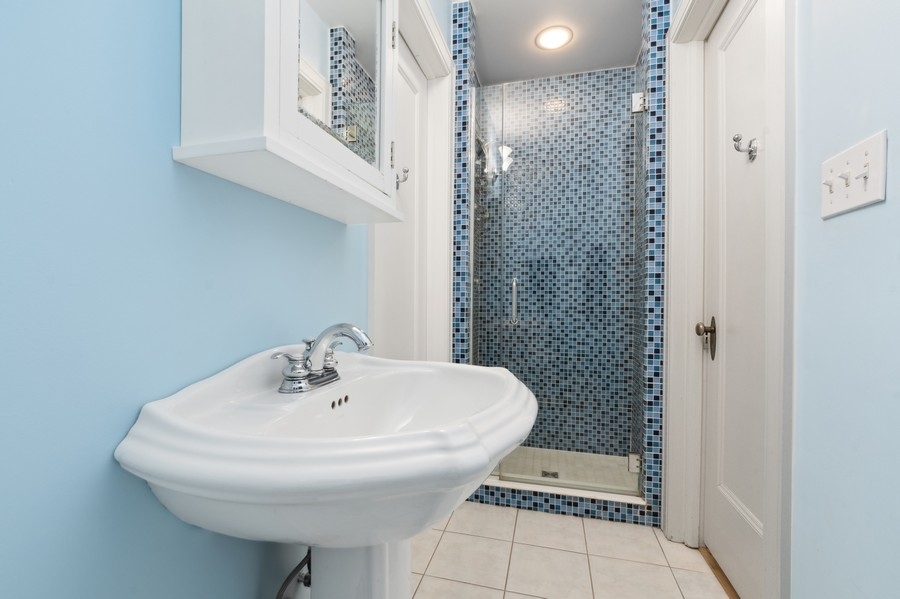 206 CUMBERLAND Avenue