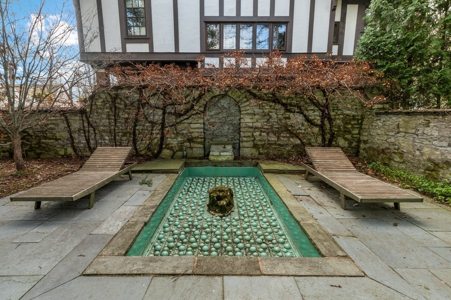 206 CUMBERLAND Avenue