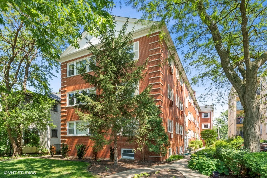2145 Ridge Avenue Unit: 3A