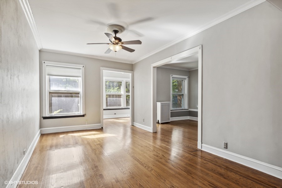 723 SIMPSON Street Unit: 2