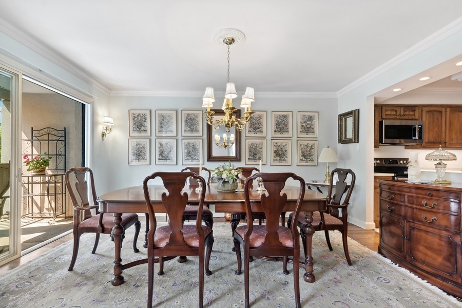 640 Winnetka Mews Unit: 107