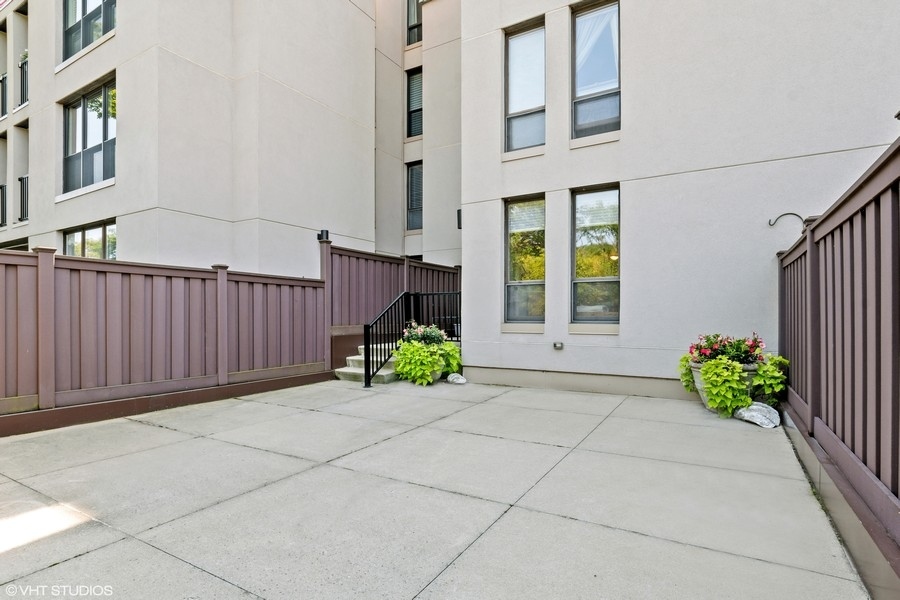 640 Winnetka Mews Unit: 107