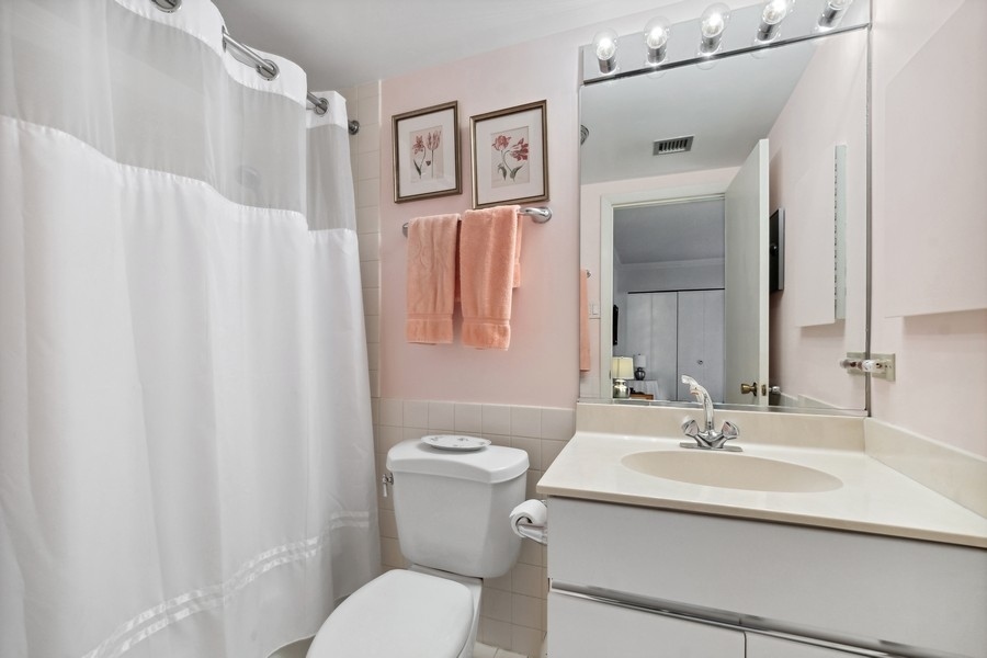 640 Winnetka Mews Unit: 107