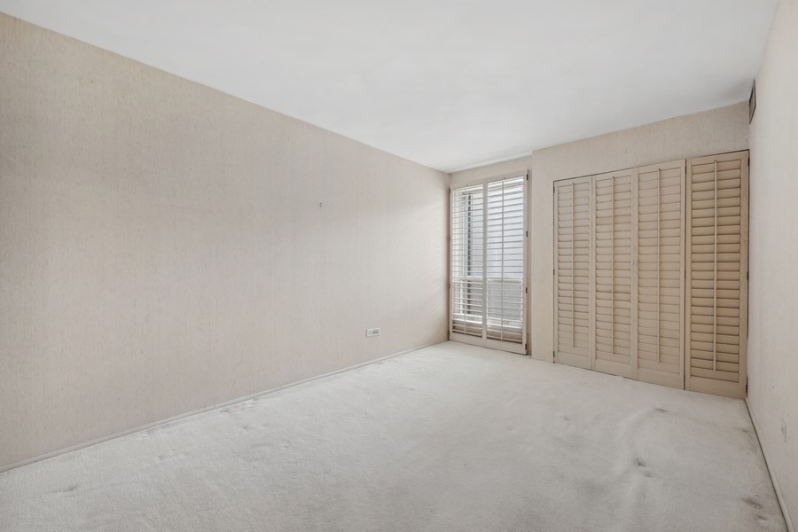 650 Winnetka Mews Unit: 411