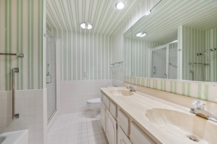 650 Winnetka Mews Unit: 411