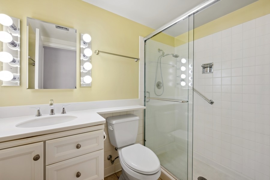 650 Winnetka Mews Unit: 411