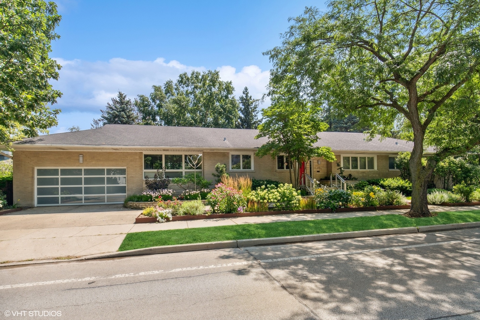 2921 Sheridan Road