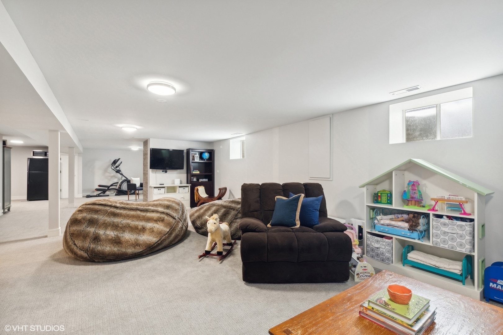 269 Riverside Drive