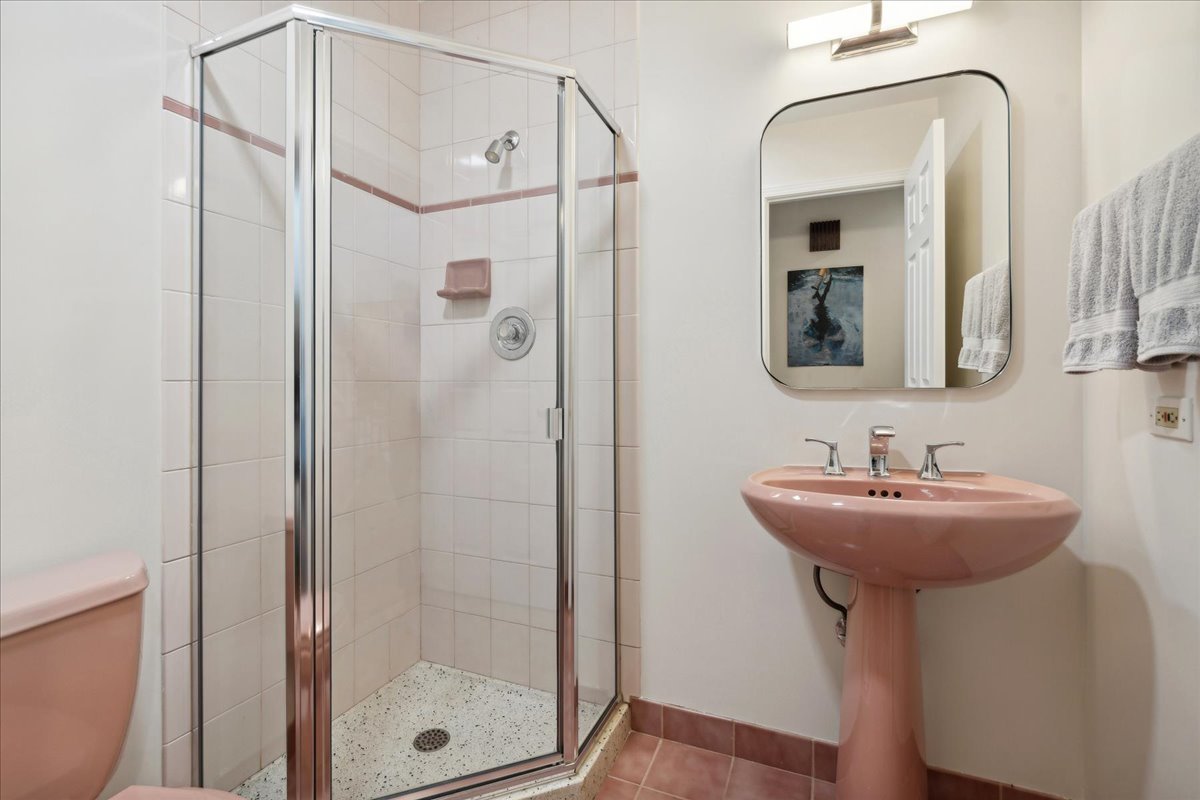 218 Central Park Avenue