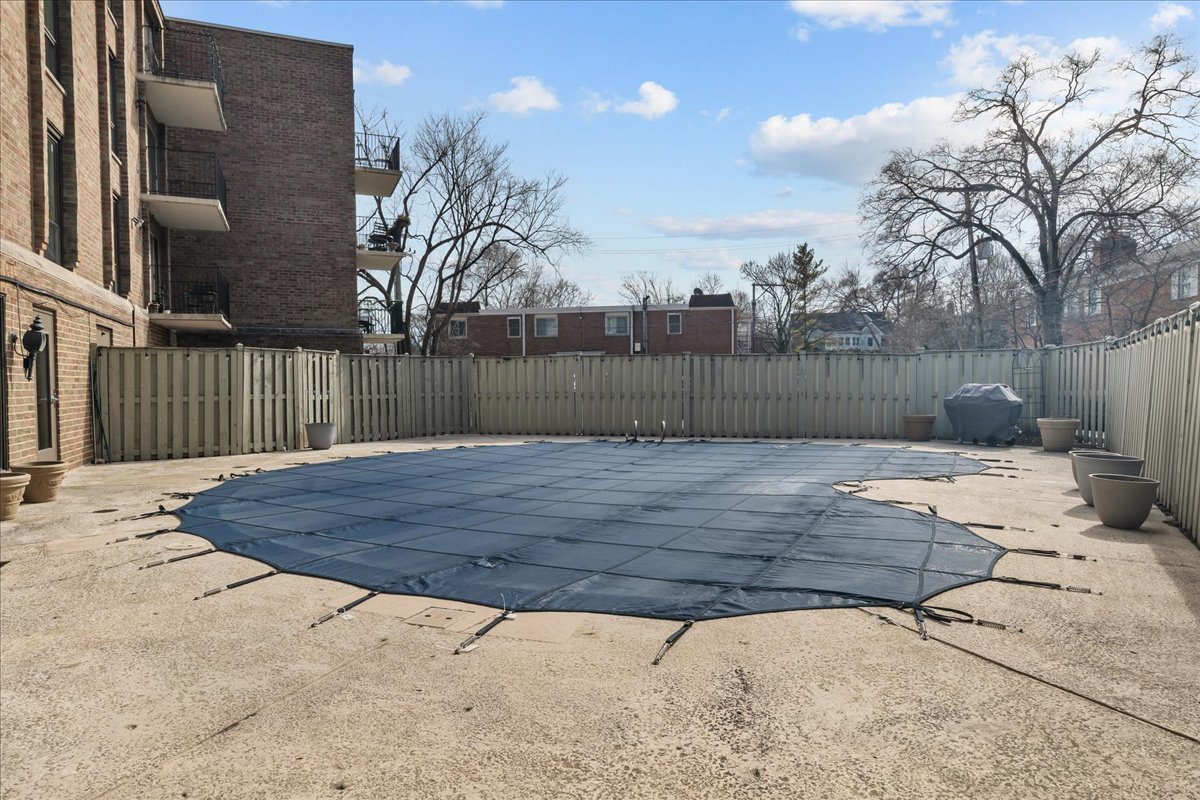 134 Green Bay Road Unit: 309
