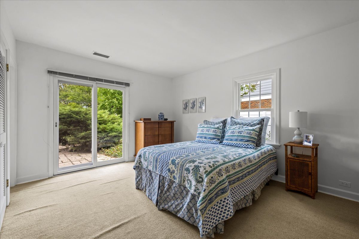 222 Lockerbie Lane