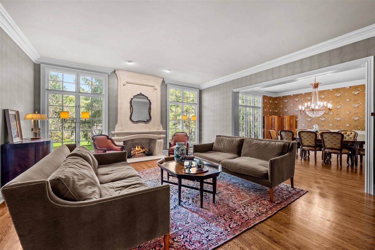 397 Palos Road