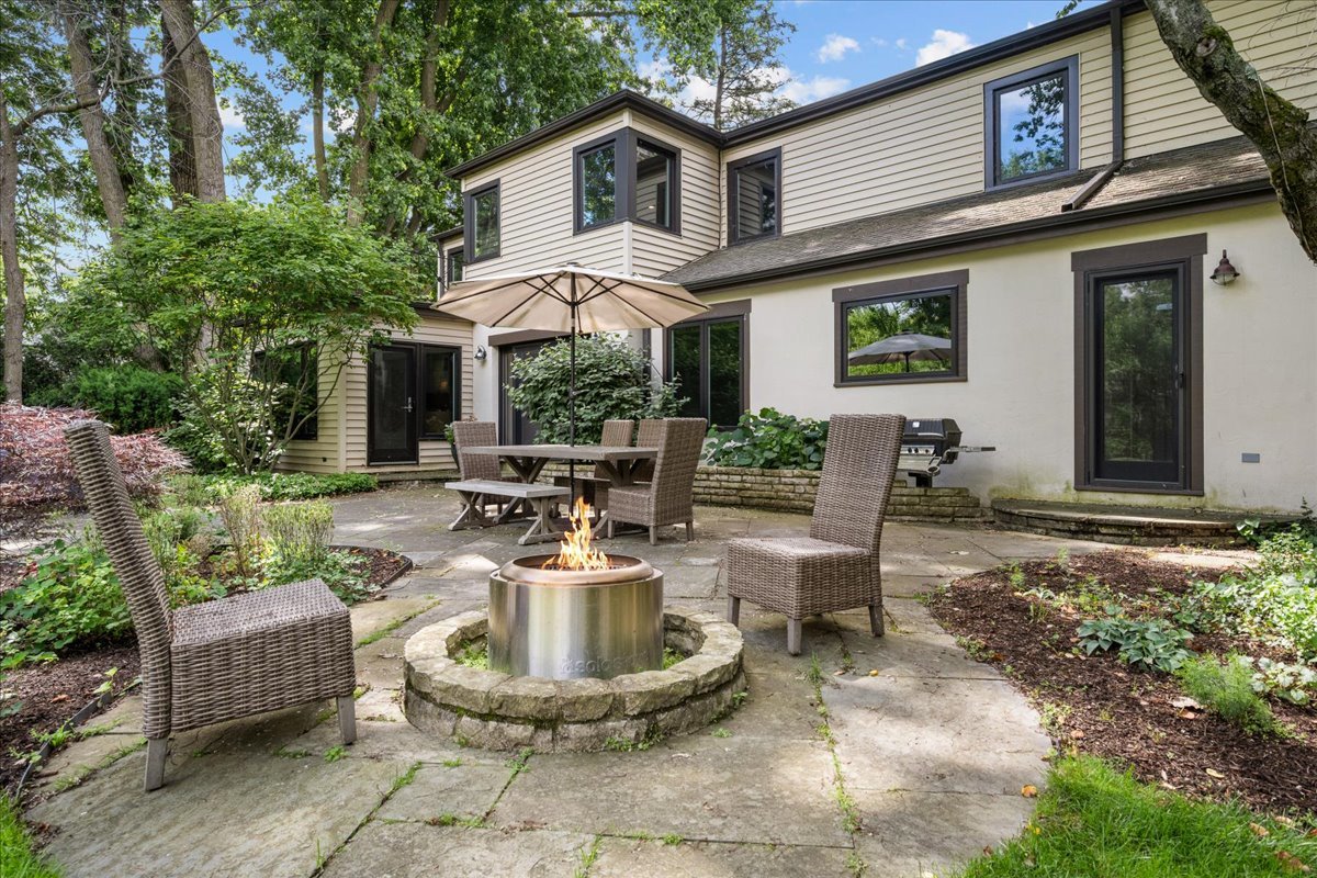1347 Sunview Lane