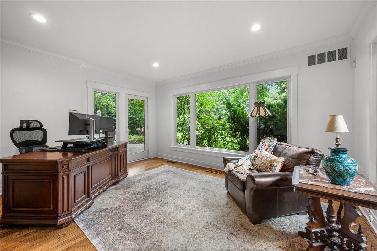 1347 Sunview Lane
