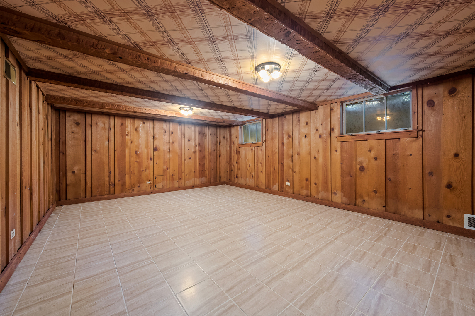 633 Forest Road