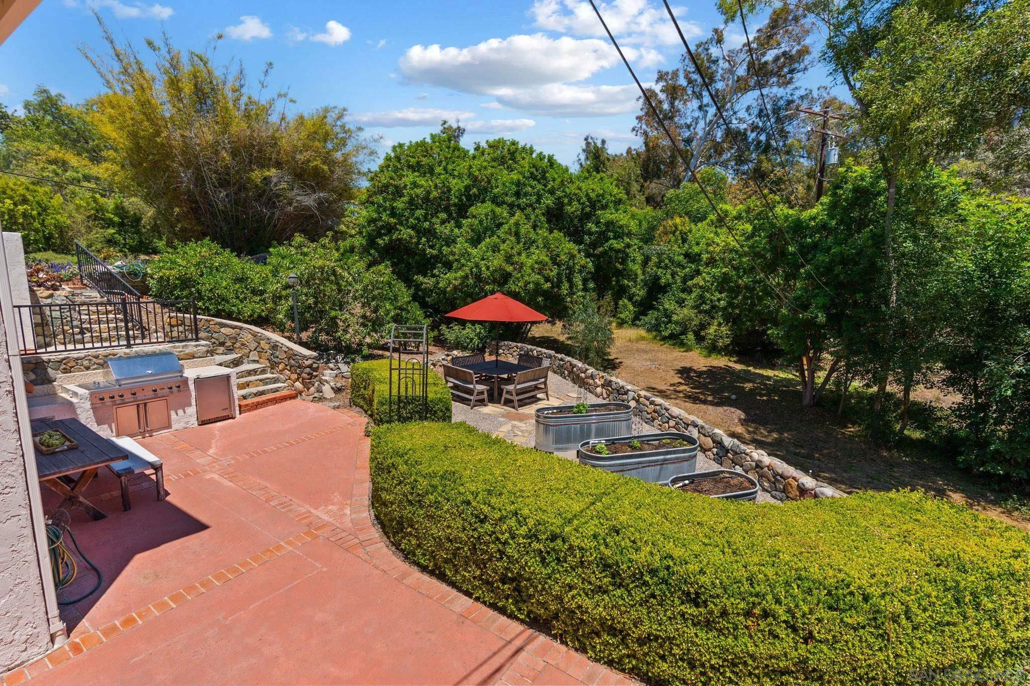 6347 Las Colinas
