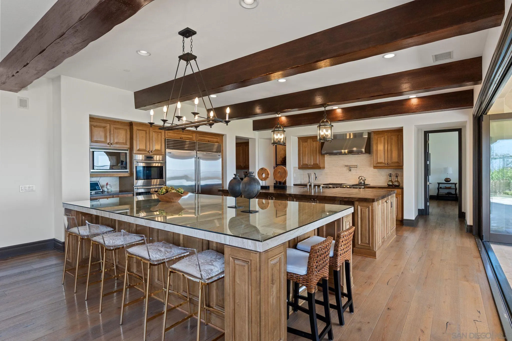 18264 Avenida Manantial