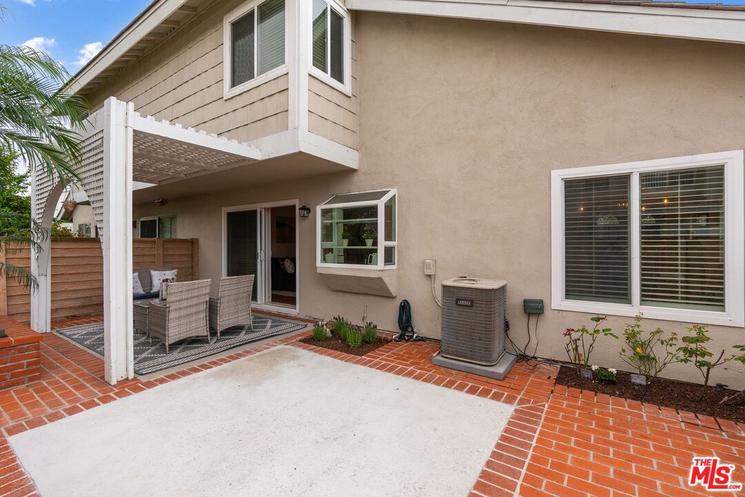 23 Cresthaven Unit: 51