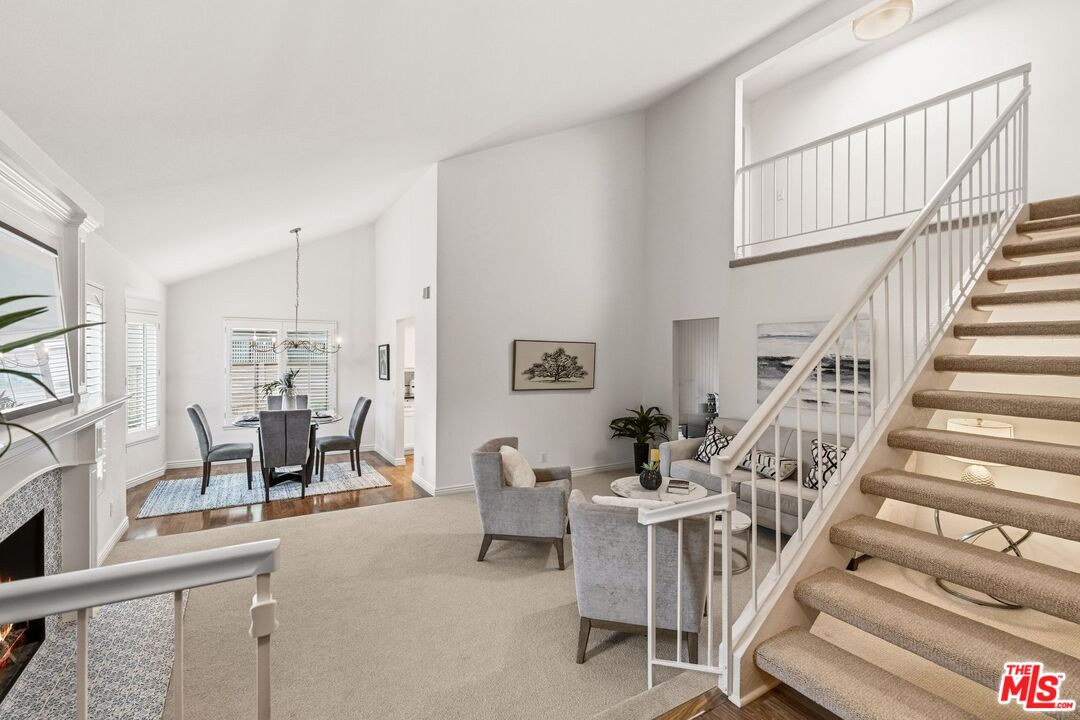 23 Cresthaven Unit: 51