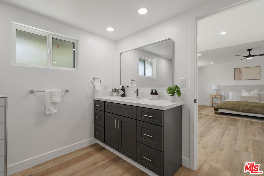 14141 Clarissa Ln