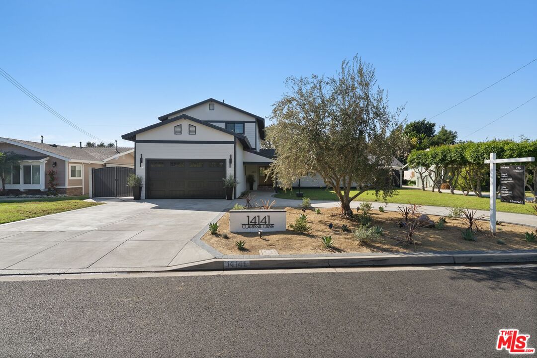 14141 Clarissa Ln