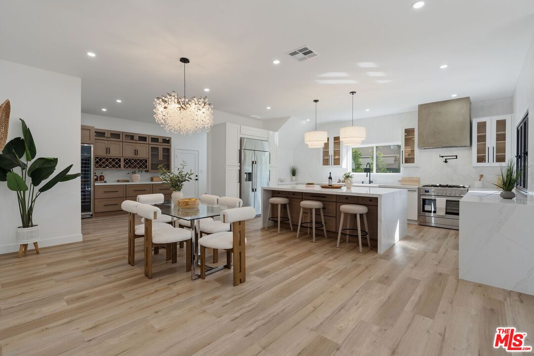 14141 Clarissa Ln